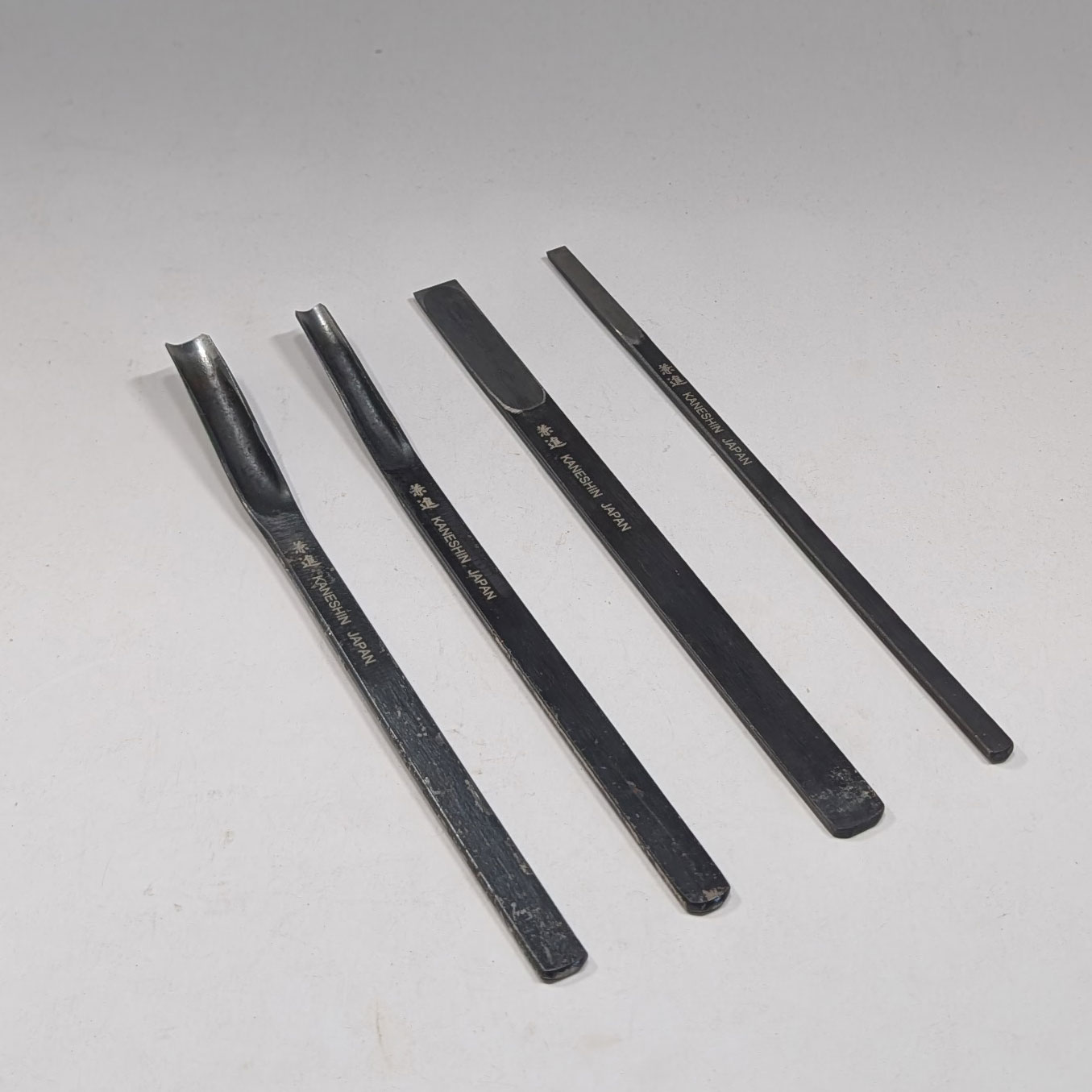 [While supplies last] Bonsai chisels (4 types)"