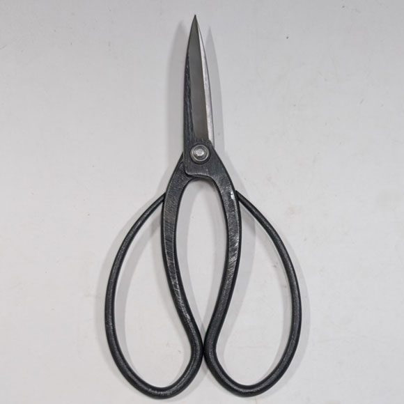 All Hand-made Long blade bonsai scissors -Blue steel-  (KANESHIN) " Length 200mm " No.41A