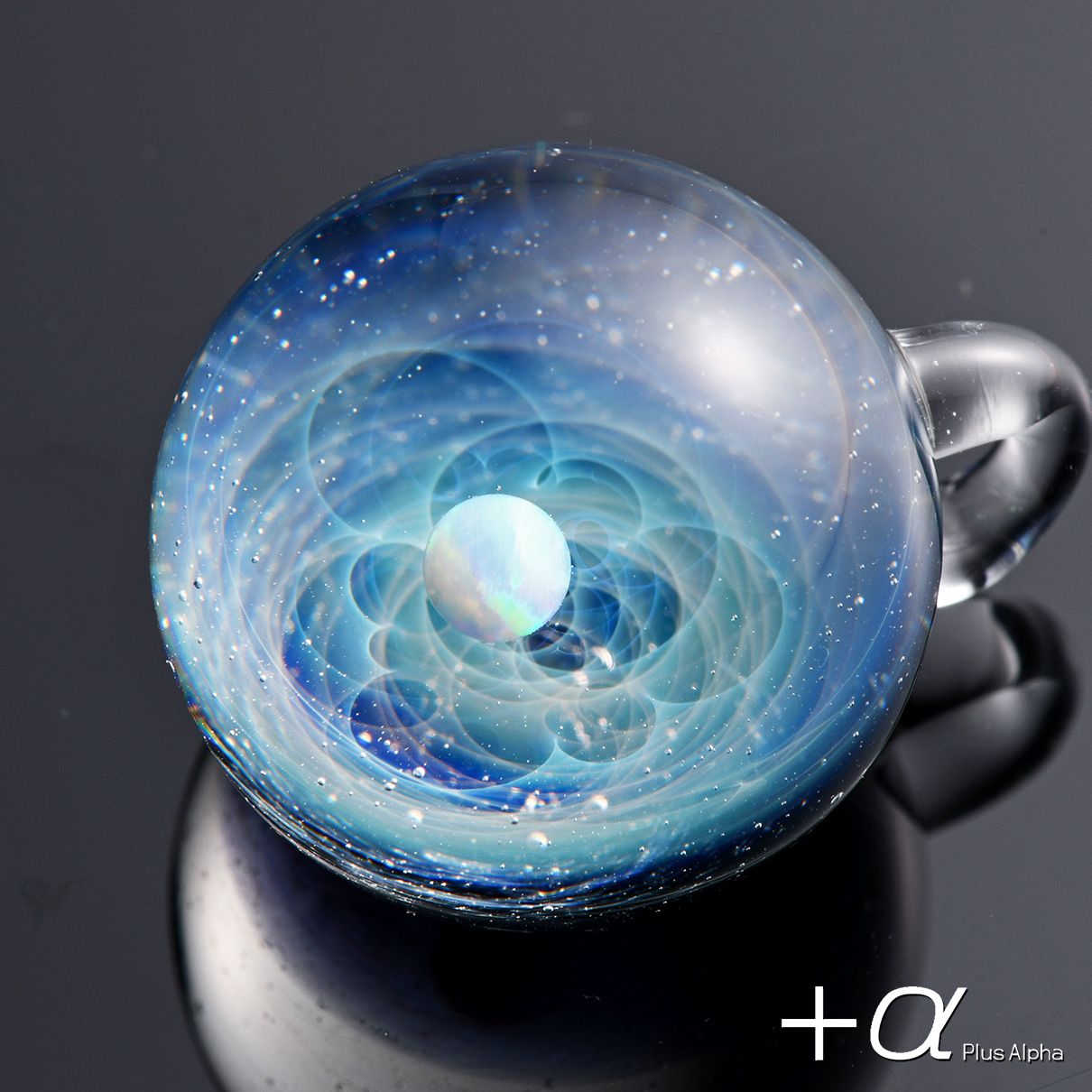 SpaceGlass Pendant WhiteOpal