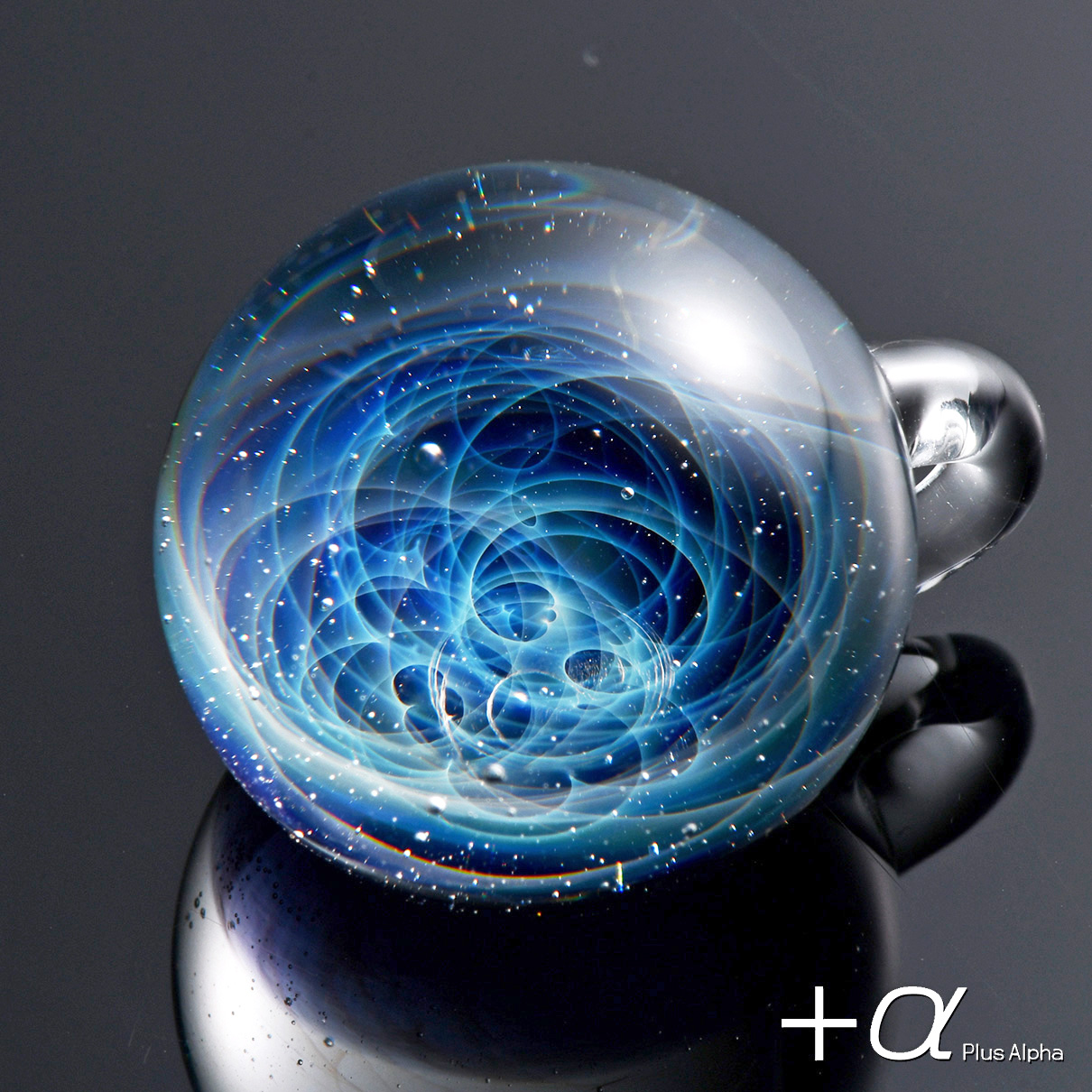 宇宙ガラスペンダント（クラシック
