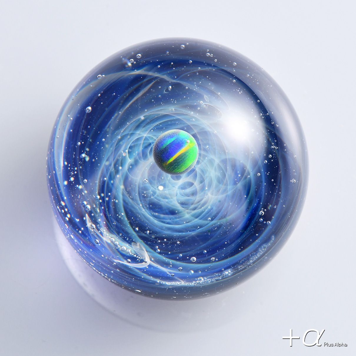 宇宙ガラスブレスレット（ブラックオパール）