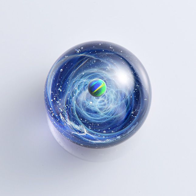 宇宙ガラスブレスレット（ブラックオパール）