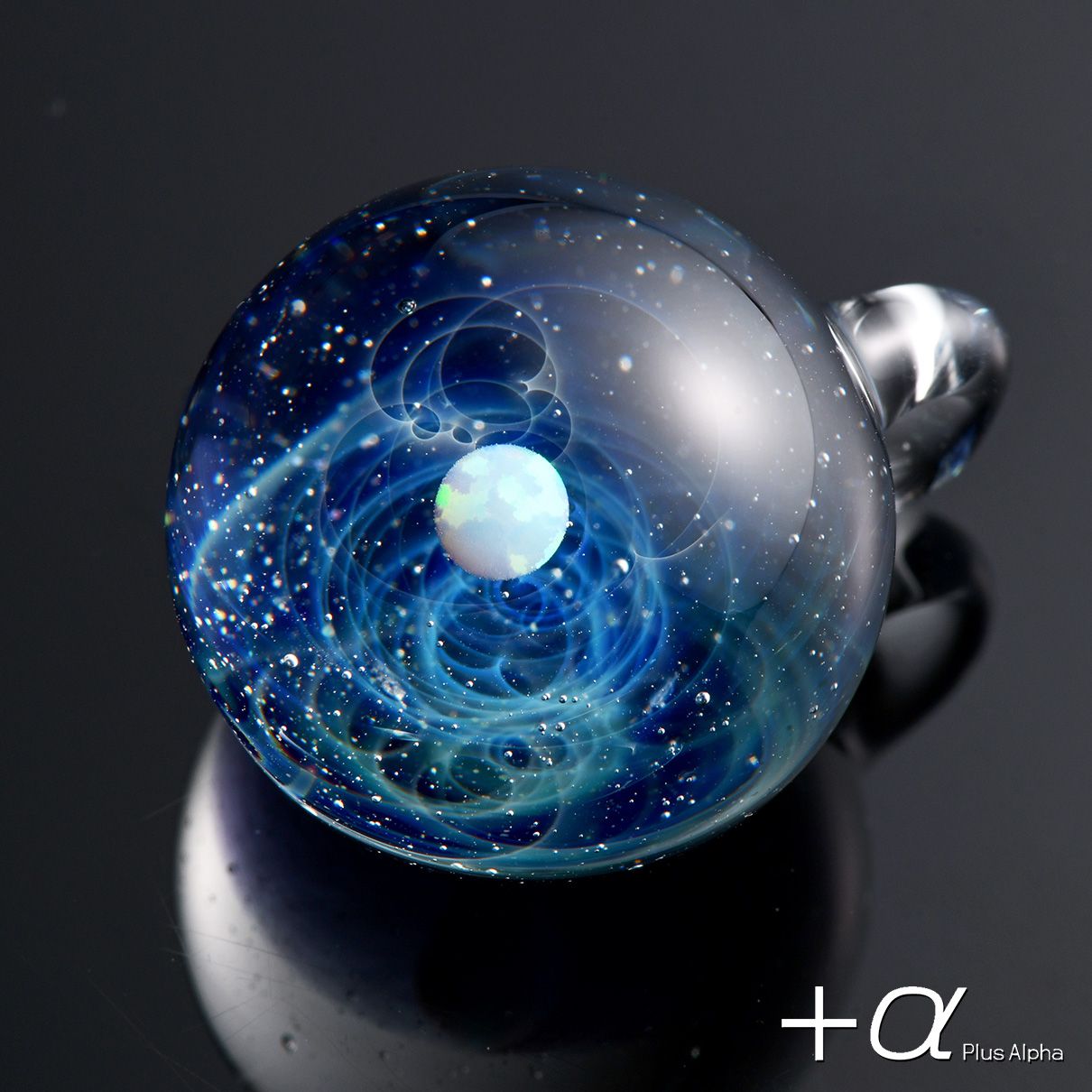 宇宙ガラス ペンダント ホワイトオパール