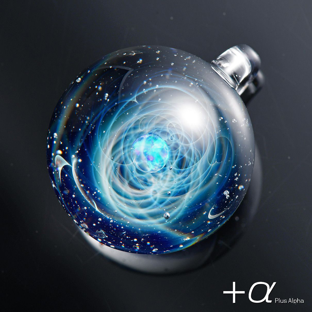 宇宙ガラスペンダント（クリスタルオパール）