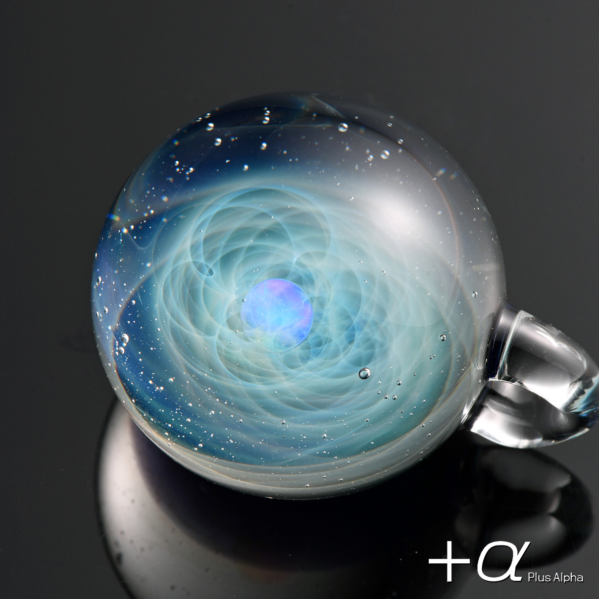 takumu オンラインストア | 宇宙ガラスペンダント（クリスタルオパール）