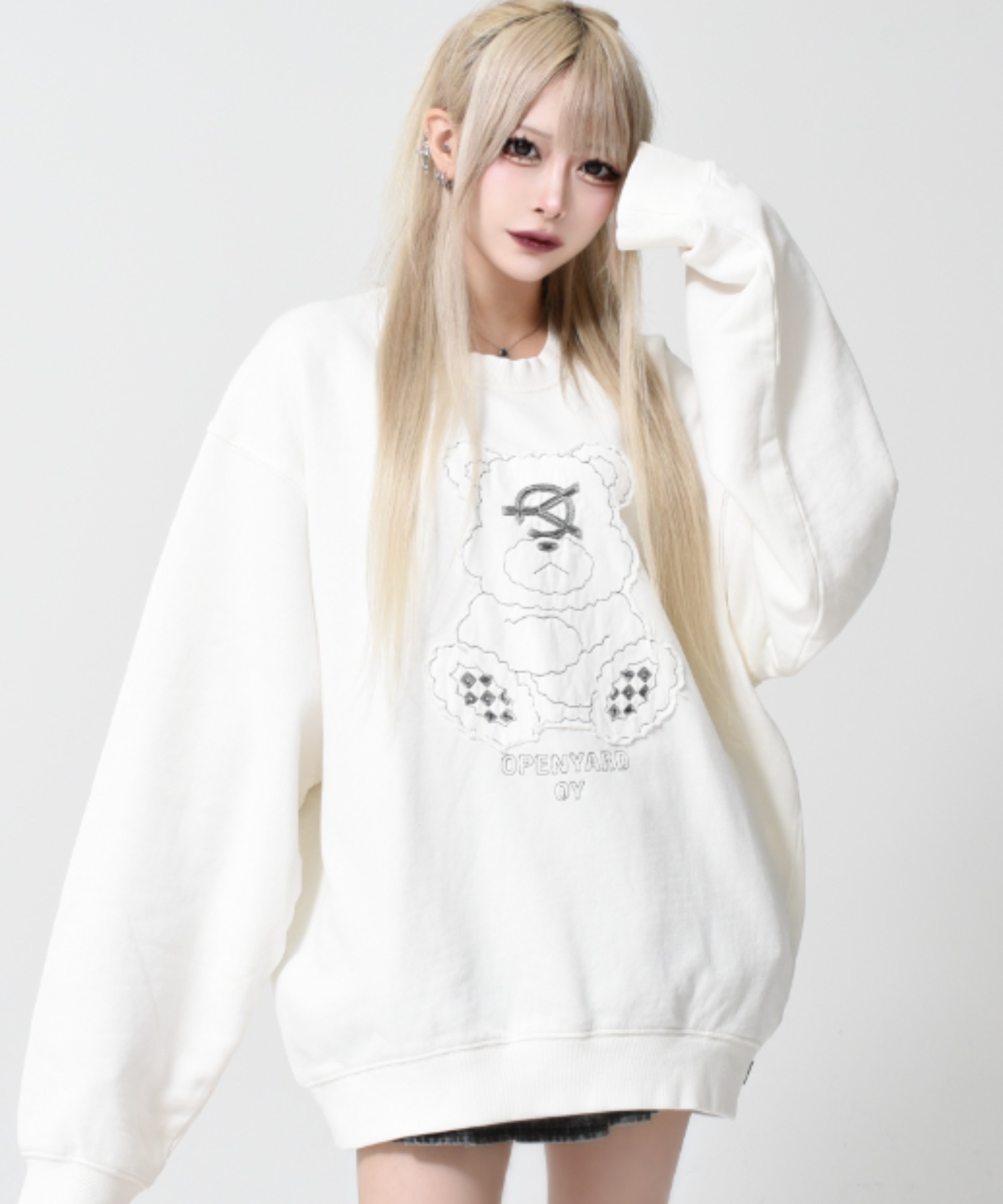 [OY] Patch Odolly Sweatshirt