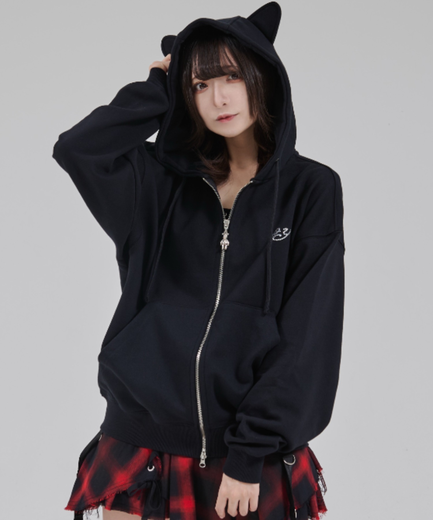 [OY] Dolly Stone Ear Zip-Up Hoodie