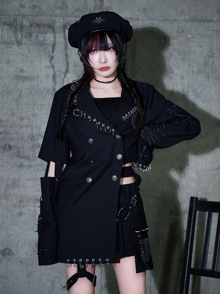 [Grrr the Lipper] Tragic Formal Jacket