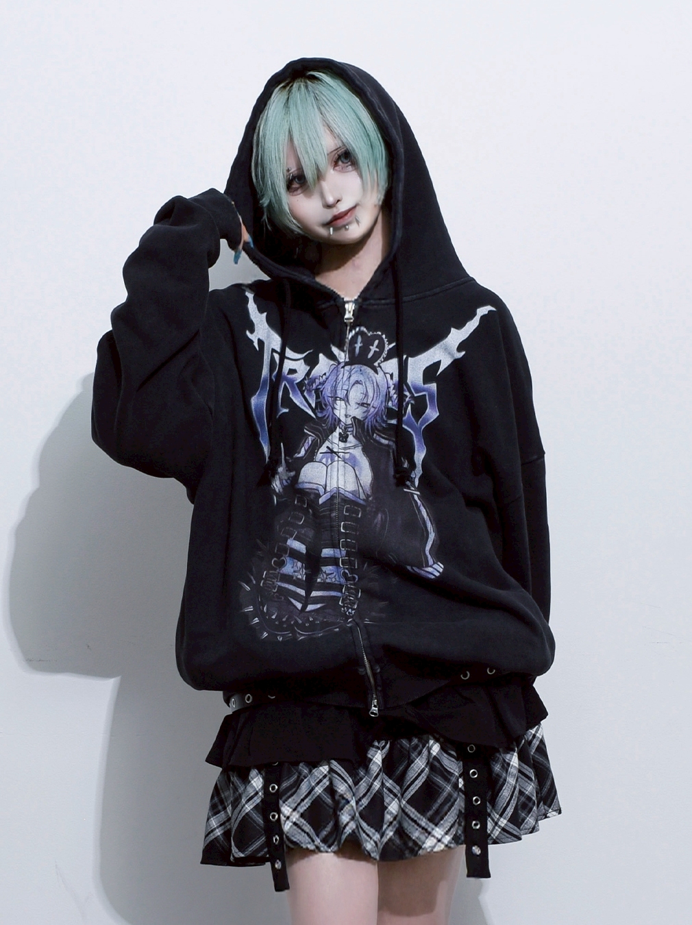 [TRAVAS TOKYO] Illustration Printed Zip-Up Hoodie