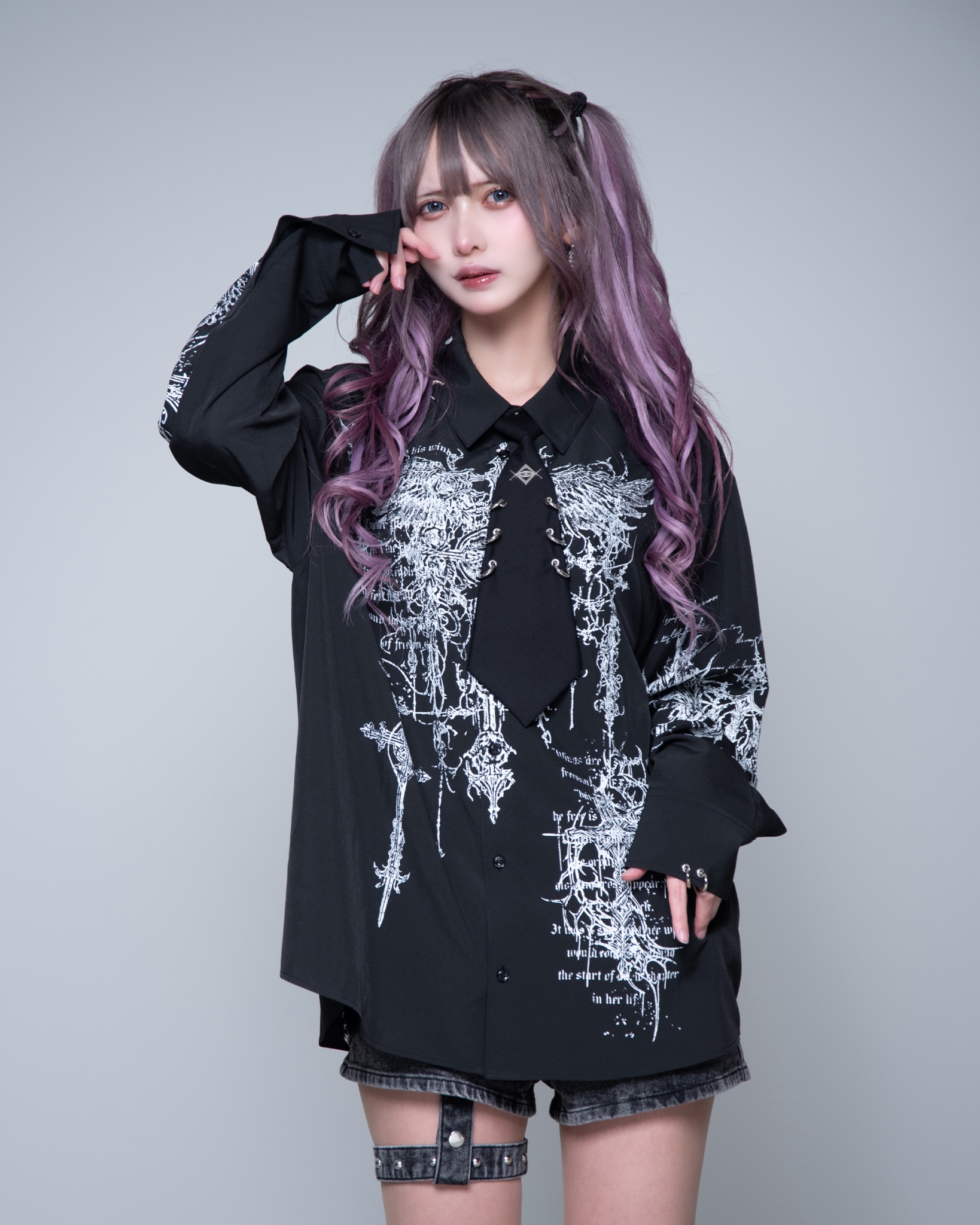 [REFLEM] Printed Shirt with Necktie