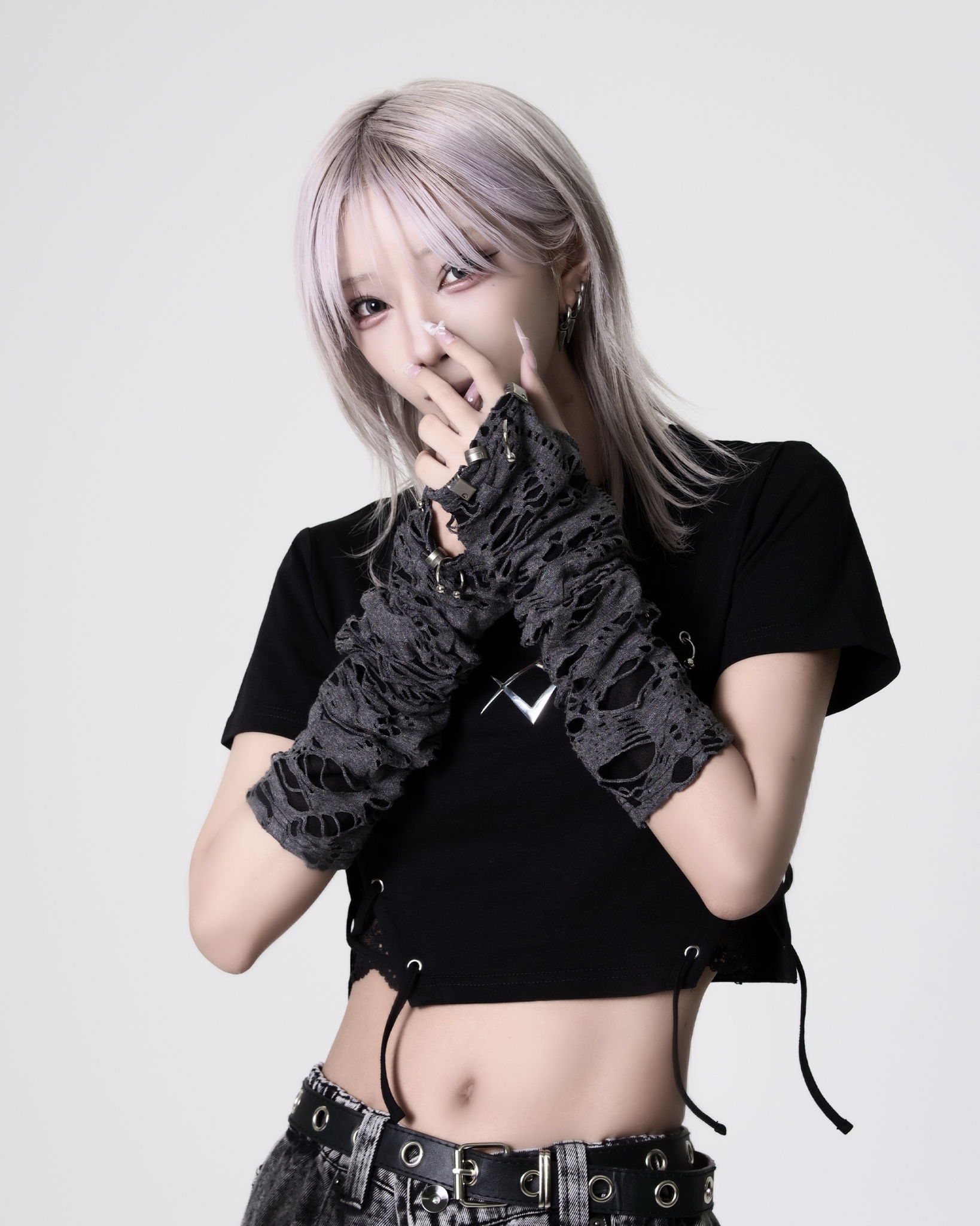 [REFLEM] Distressed Arm Covers