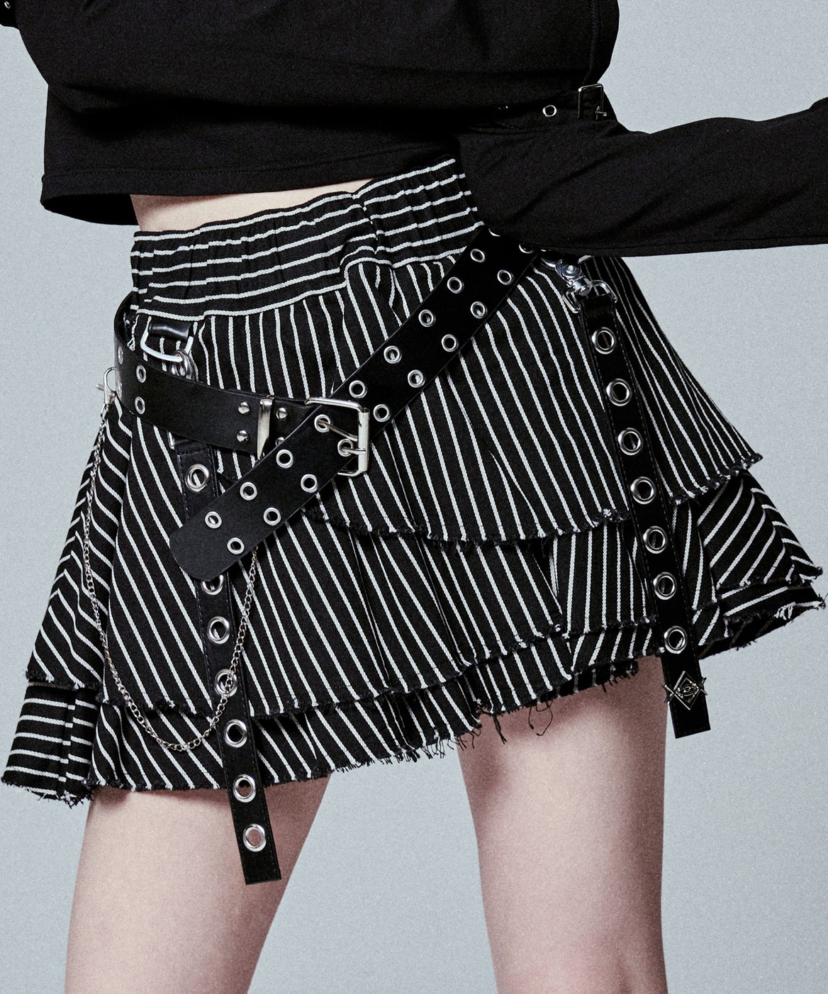 [REFLEM] Belted Ruffle Skirt