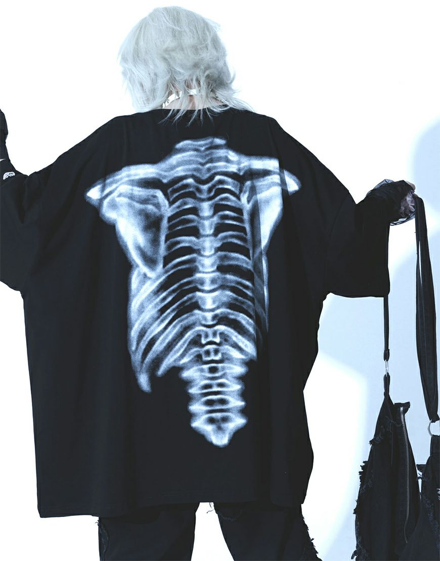 [Gamchu] BIG X-Ray T-Shirt