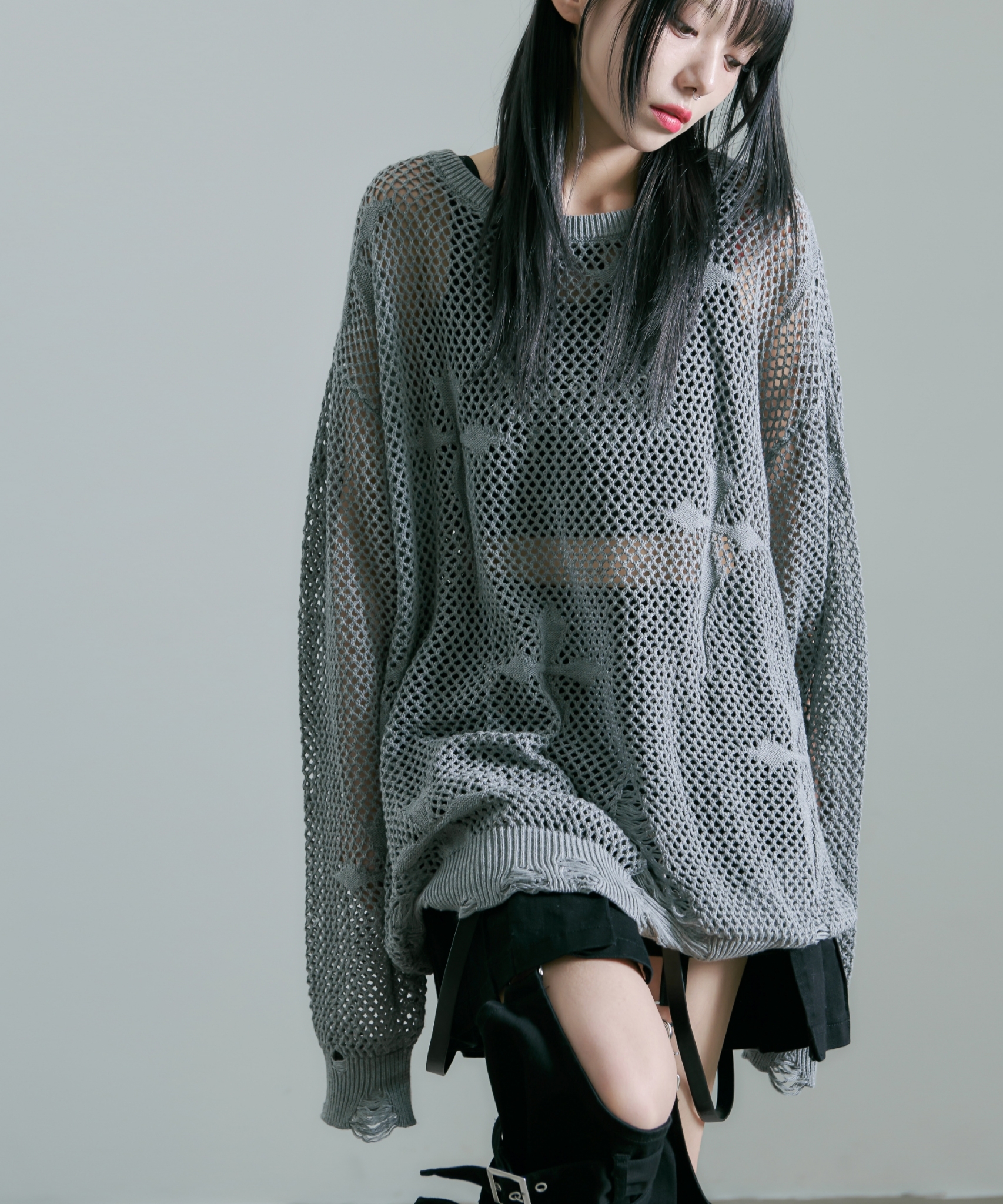 [REFLEM] All-Over Cross Pattern Mesh Knit Pullover