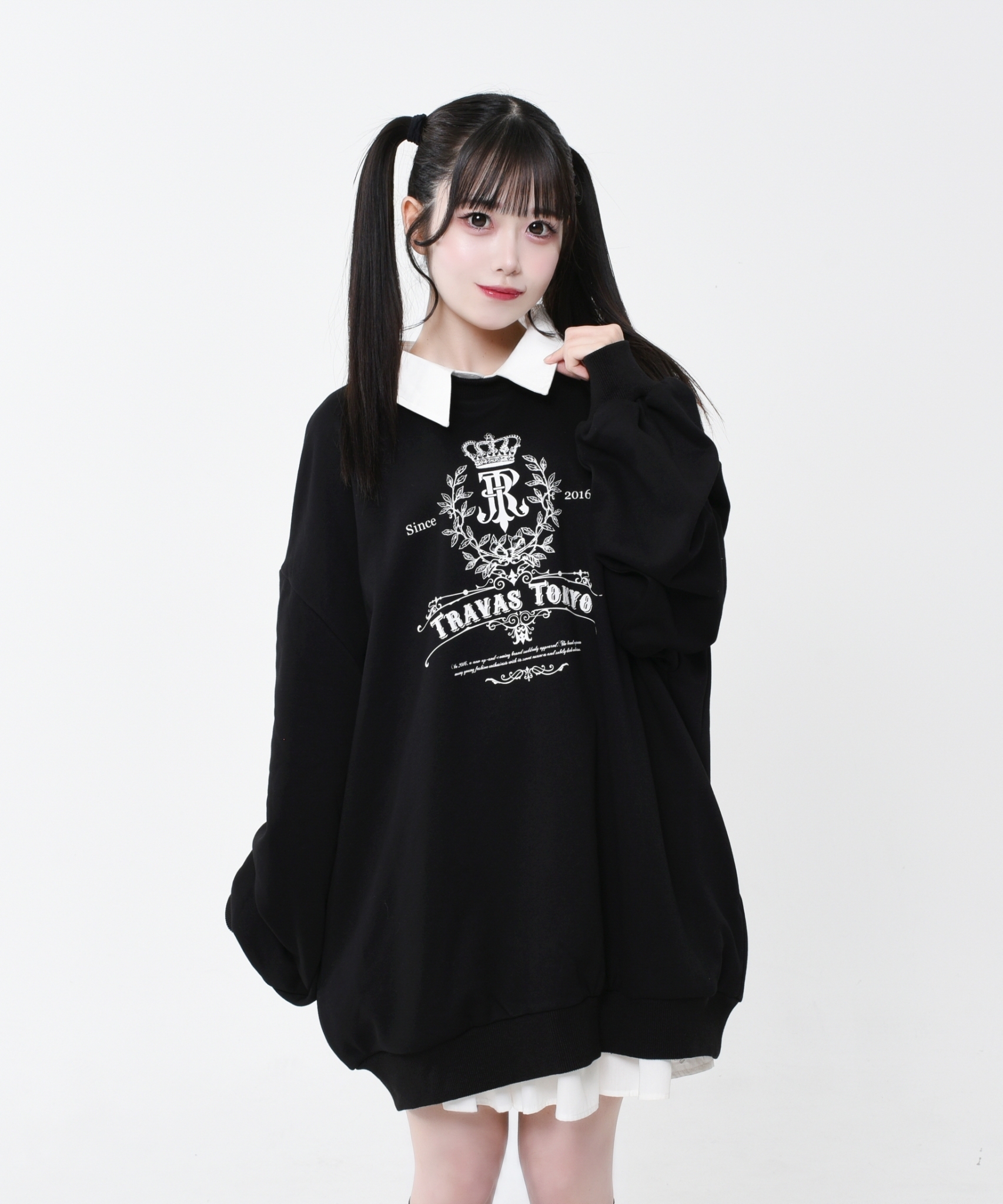 [TRAVAS TOKYO] Collared Emblem Logo Pullover