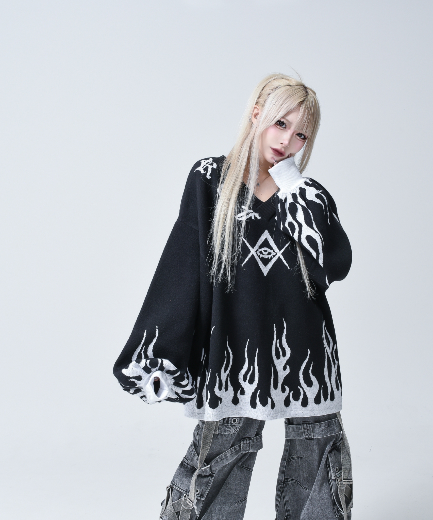 [REFLEM] Thorn Eye Jacquard Tilden Knit Pullover