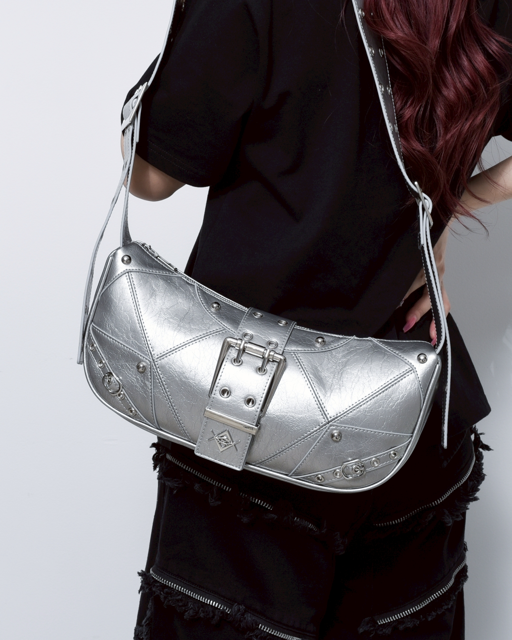 [REFLEM] Half-Moon Shoulder Bag