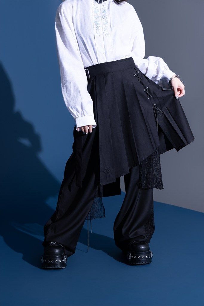 [AdaNous] Blooming in the Shadows Layered Pants