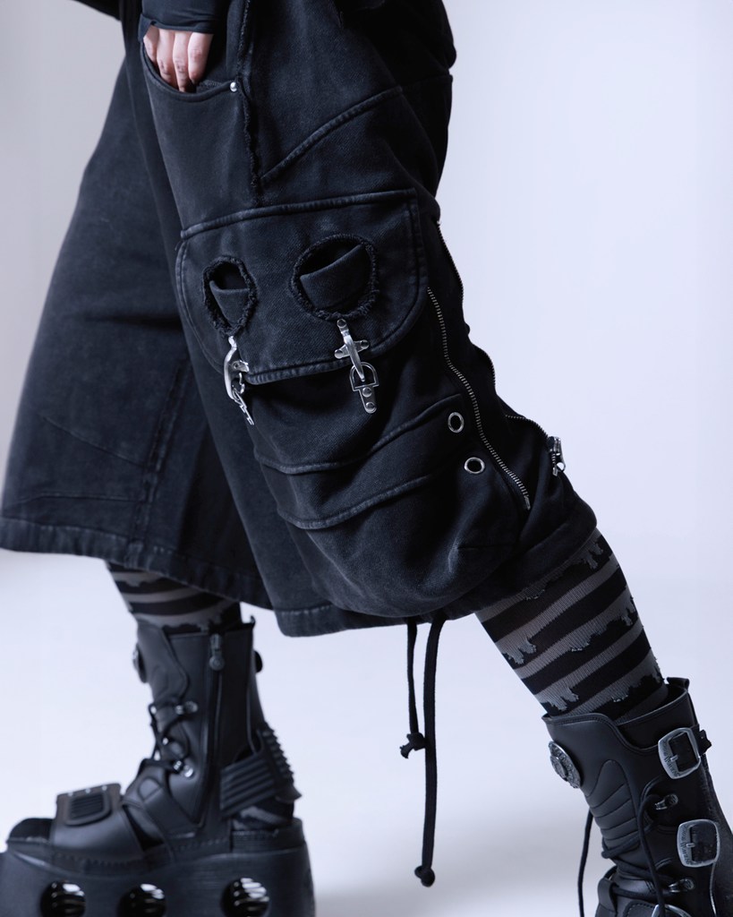 [Gamchu] "My Pockets Might Just be the Comfiest." Big Cargo Pocket Sweat Shorts