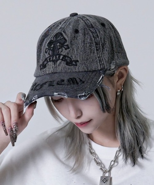 [REFLEM] Cross Embroidered Distressed Denim Cap