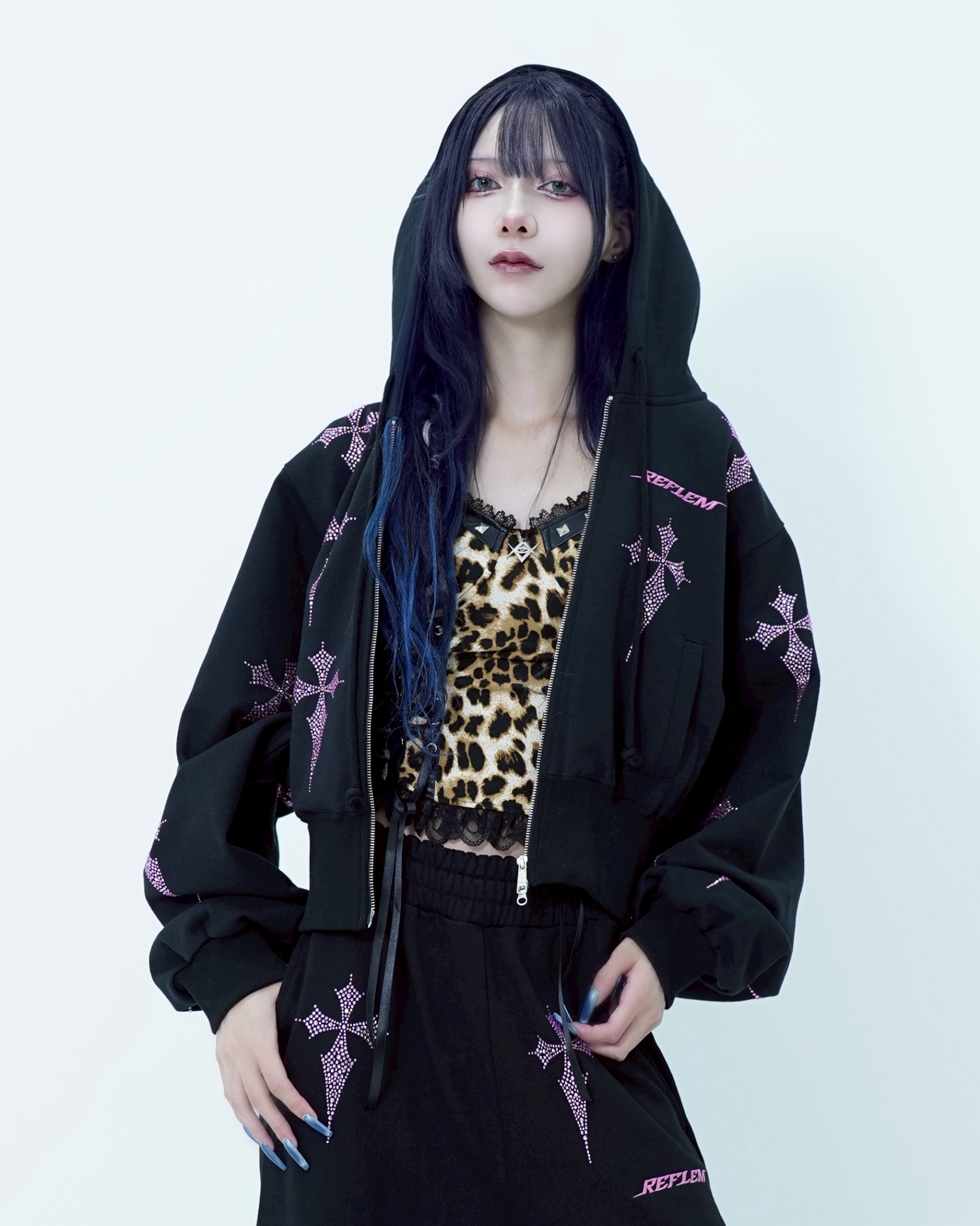 [REFLEM] Cropped Hoodie with All-Over Rhinestone Crosses