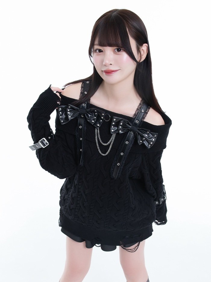 [TRAVAS TOKYO] Off-the-Shoulder Cable Knit Top